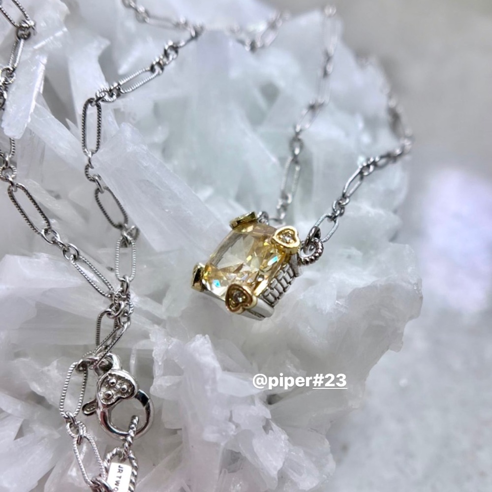 Judith Ripka Canary Crystal & Diamond JR TWO Linen Pendant Fancy-link Necklace - Picture 4 of 12